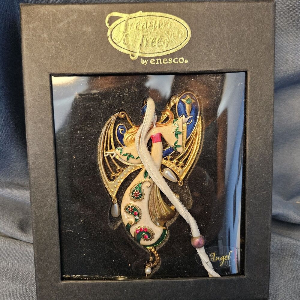 Treasure Tree Enesco "Angel" 2007  Enameled Christmas Ornament with Box